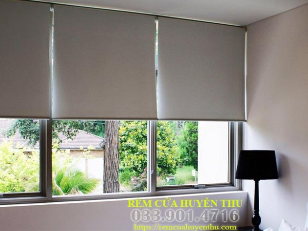 Làm Rèm Cửa Chống Nắng TPHCM – Rèm Cửa Sổ Chống Nắng Giá Rẻ